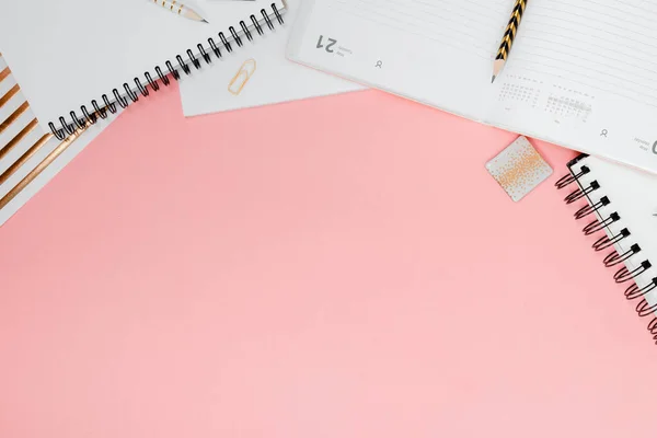 Mockup Planner Flat Lay Top Horizontal View Pink Background Notepad — Stock Photo, Image