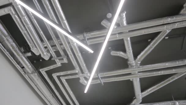 波光粼粼的卤素灯 — 图库视频影像