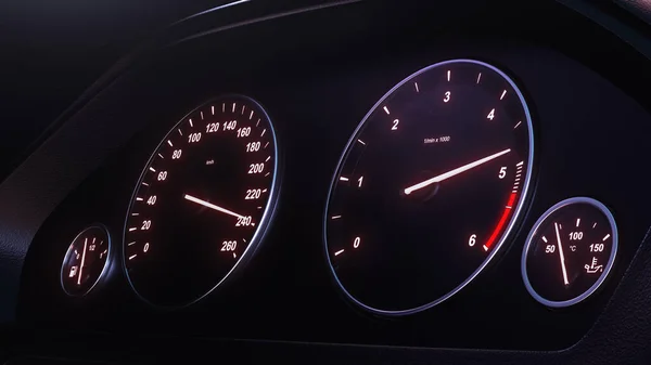 3Dレンダリング車の速度計は夜に速度を拾う — ストック写真