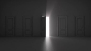 Karanlık bir odada birkaç kapının arasında parlayan açık bir kapı.