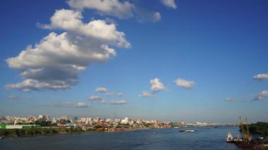 Novosibirsk, Sibirya, Rusya Federasyonu - Ob nehir manzarası.