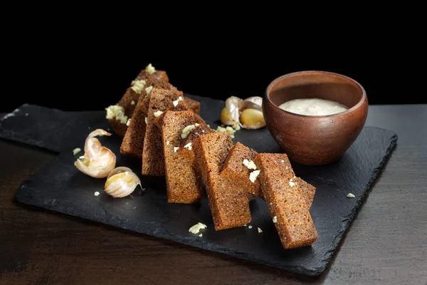 Sarımsak çavdar kruton