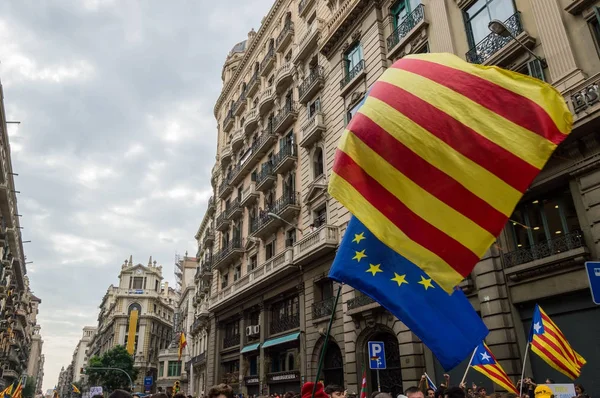 Barselona, İspanya, 03 Ekim - 2017: Pasifik protesto  