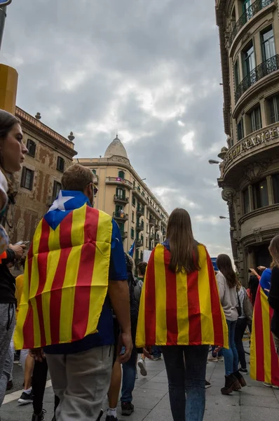 Barselona, İspanya, 03 Ekim - 2017: Pasifik protesto  