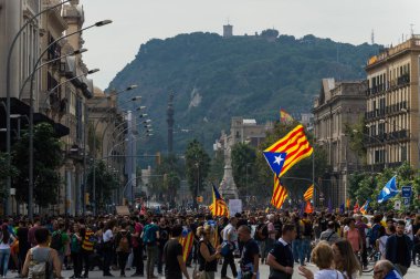 Barselona, İspanya, 03 Ekim - 2017: Pasifik protesto  