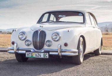 Queenstown, Güney Afrika - 17 Haziran 2017: Vintagejaguar Mk2 araba p
