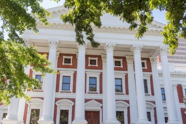 CAPE TOWN, Güney Afrika - 1 Ocak 2020: Cape Town, Güney Afrika 'daki Tarih Parlamentosu