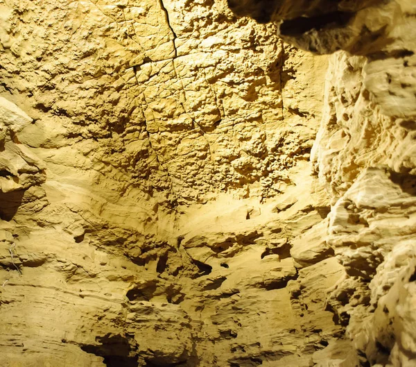 Kristal Mağarası yatay