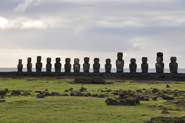 AHU Tongariki moais w Easter Island, Chile — Zdjęcie stockowe