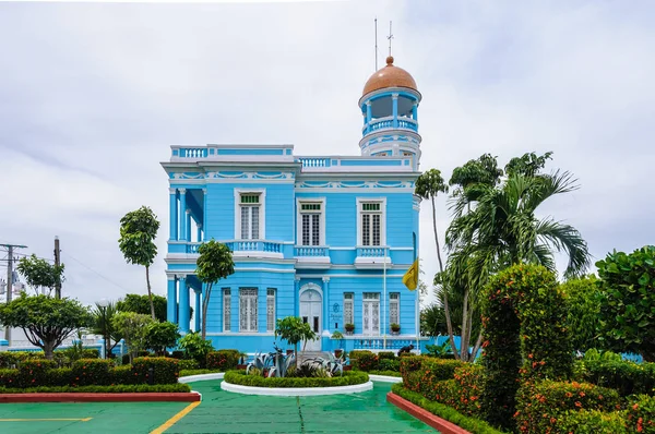 Hotel Palacio Azul in Cienfuegos, Cuba — стокове фото