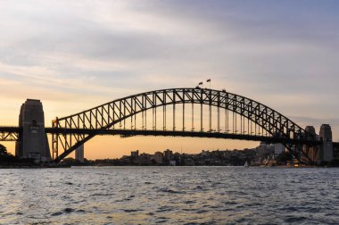 Günbatımında Harbour Bridge Sydney, Avustralya