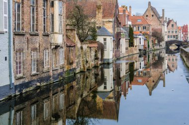 Bruges, Belçika kanalda yansıması