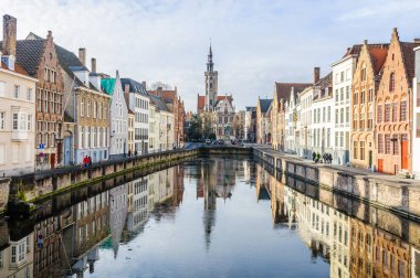 Bruges, Belçika kilisede yansıması