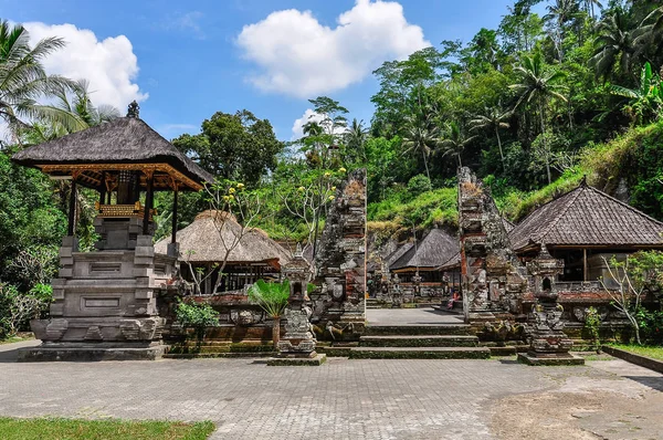 Templos em Gunung Kawi, Bali, Indonésia — Fotografia de Stock