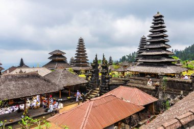 Çatılar Pura Besakih Tapınağı, Bali, Endonezya