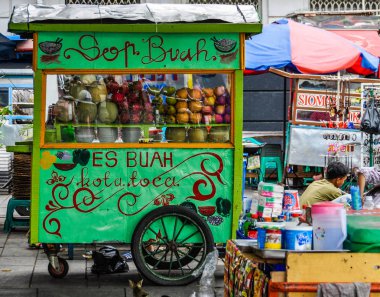 Jakarta, Endonezya geleneksel gıda tezgahları
