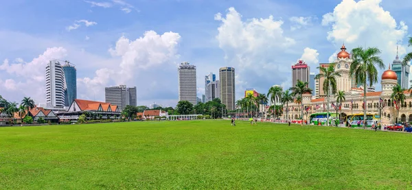 Площа Мердака в Куала-Лумпурі (Малайзія). — стокове фото
