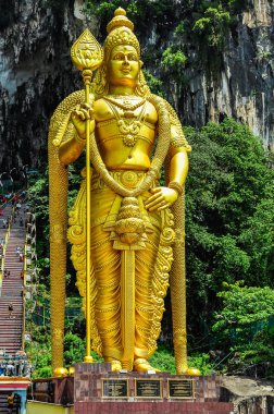 Batu mağaraları, Malezya heykeli altın