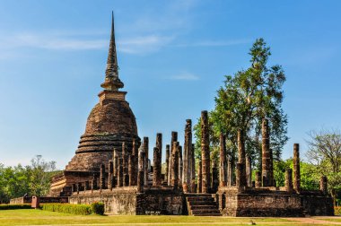 Stupa ve sütunları Sukhotai, Tayland