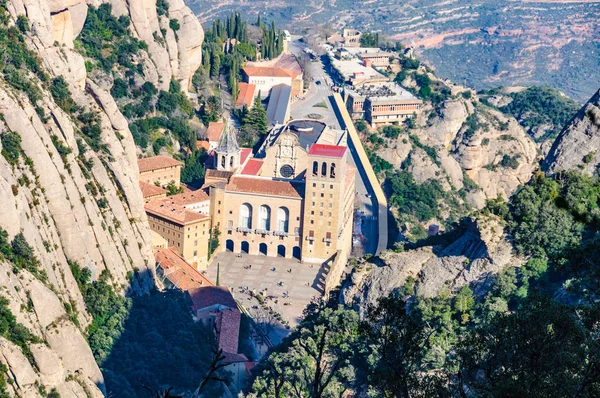 在蒙特塞拉特山，西班牙修道院的视图 — 图库照片