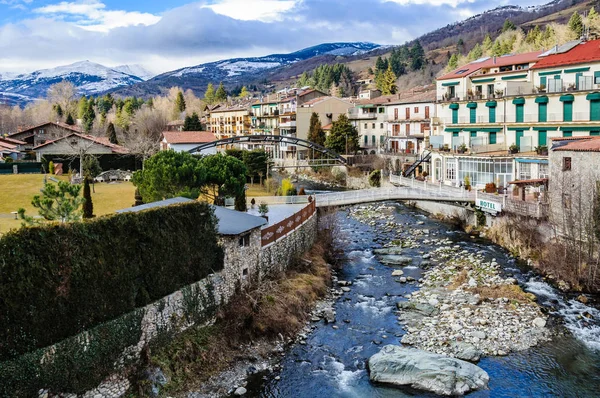 Riverside evler Camprodon, İspanya