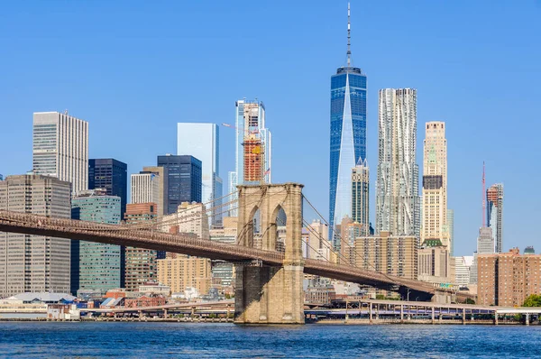 Lower Manhattan Skyline desde Dumbo, NYC, USA — Foto de Stock