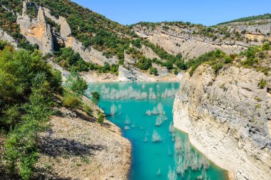 Giriş, Congost de Mont-isyankar Katalonya, İspanya