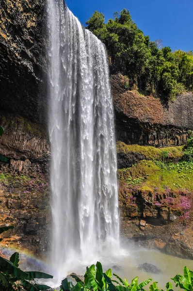 Tad Katamtok waterval in Bolaven Plateau, Laos — Stockfoto