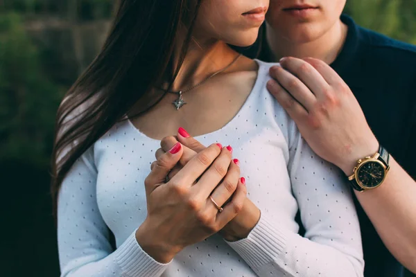 Noche Romántica Una Pareja Joven —  Fotos de Stock