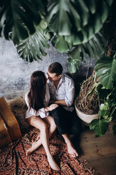 Date Young Couple — Stock Photo, Image