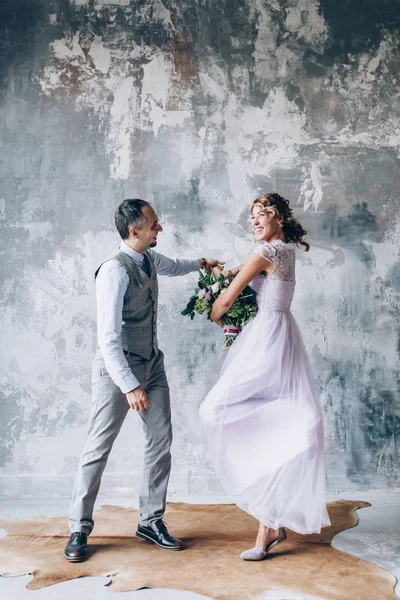 Sesión Fotos Los Recién Casados Estudio —  Fotos de Stock