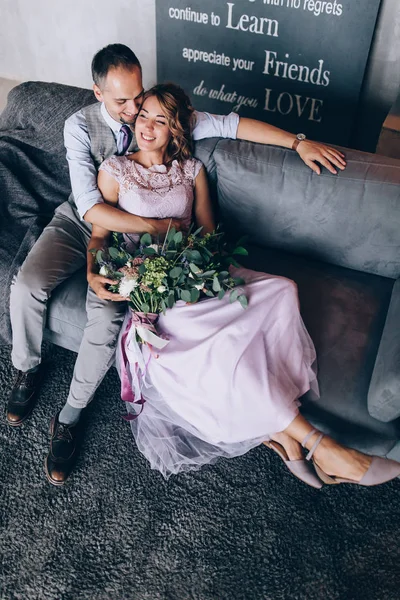 Sessão Fotográfica Dos Recém Casados Estúdio — Fotografia de Stock