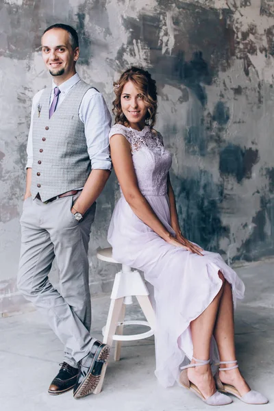 Sessão Fotográfica Dos Recém Casados Estúdio — Fotografia de Stock