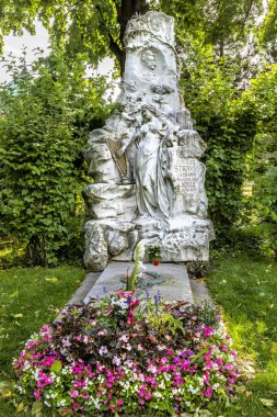 Besteci Johann Strauss mezarlığı Viyana'nın mezarı