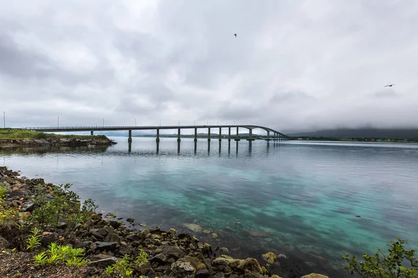 Brücke in Sortland. Norwegen. — Stockfoto