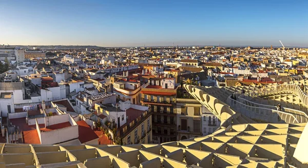 Panoramisch uitzicht van Sevilla — Stockfoto