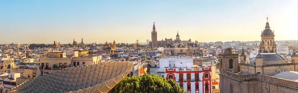 Panorama des historischen Zentrums von Sevilla — Stockfoto