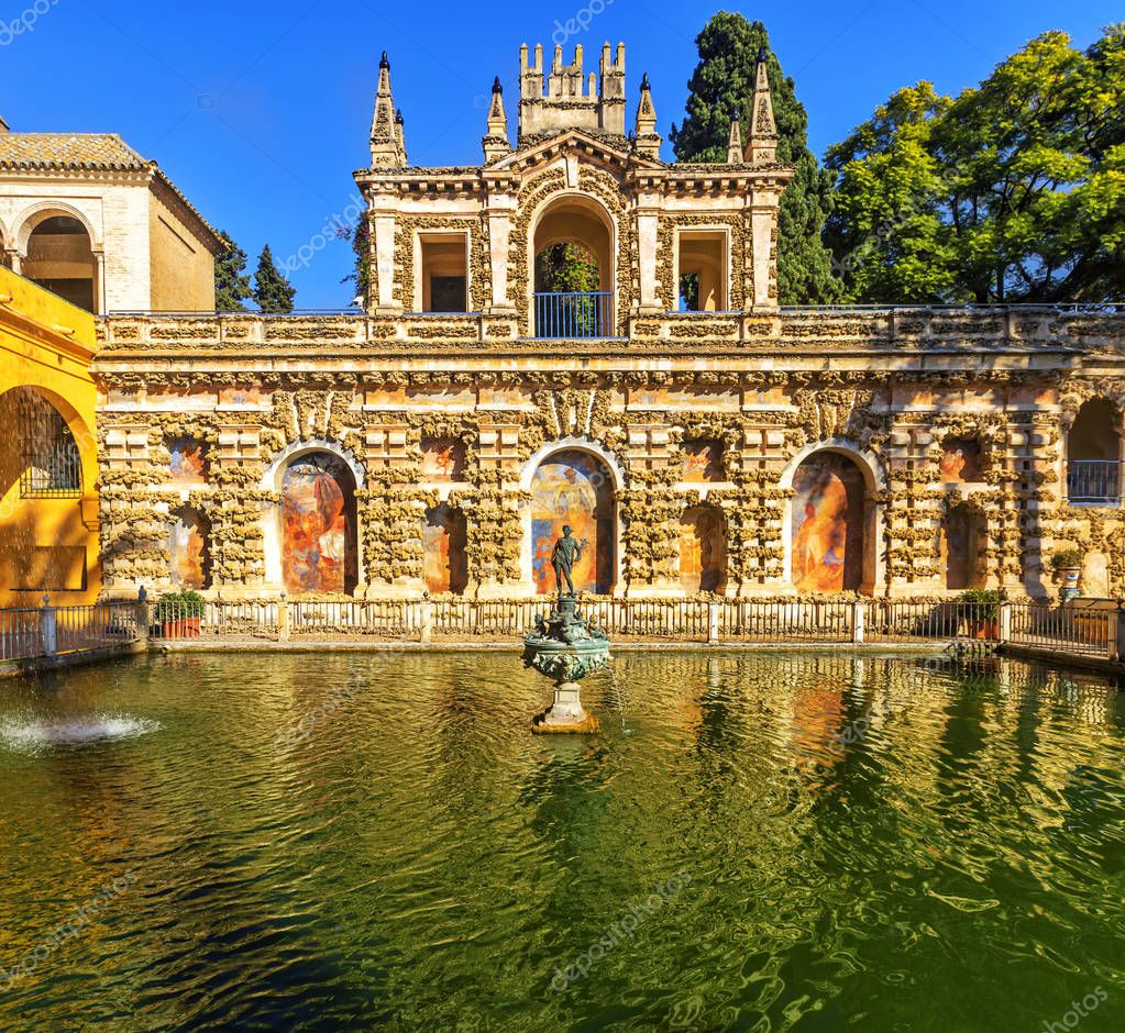 Fotos: hd sevilla | Real Alcazar de Sevilla — Foto de stock