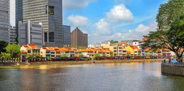 Antik köy riverwalk adlı Singapur Nehri üzerinde.
