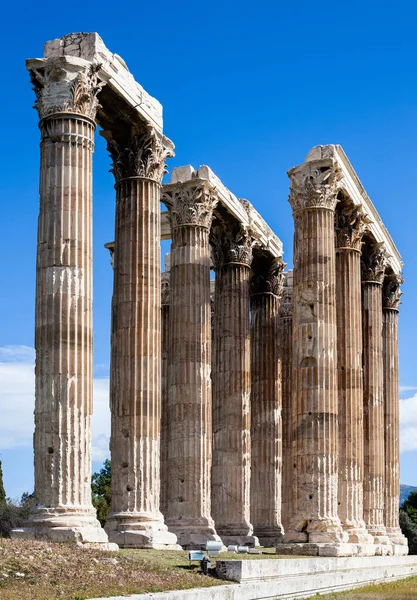希腊雅典 宙斯神庙和雅典卫城山 — 图库照片
