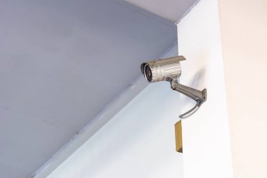 Modern güvenlik kamera kapalı beton duvar