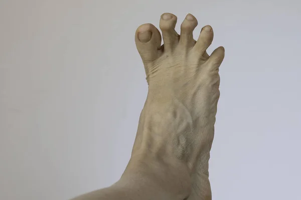 Der Mensch Barfuß Mit Angespannten Zehen Aus Nächster Nähe — Stockfoto