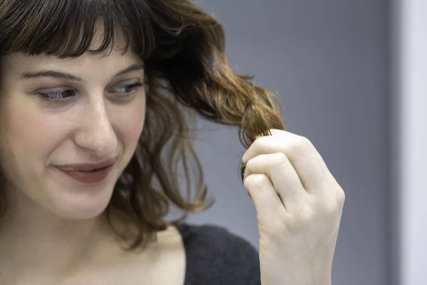 Young Happy Girl Curly Hair — Stock Photo, Image