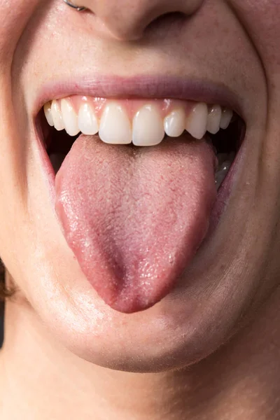 Qora tanlilar bilan yangi porno Sportchi qiz bilan ruscha jinsiy aloqa