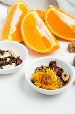 portakal, zencefil ve çilek