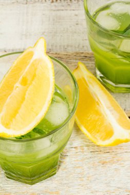 limon yeşil içecek