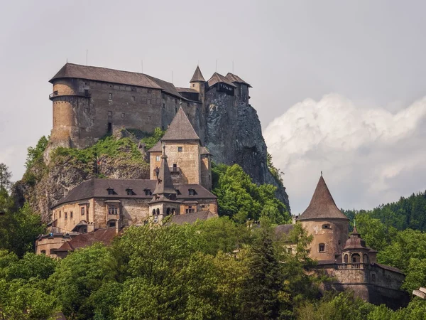 Castello medievale ben conservato Orava, Slovacchia — Foto Stock