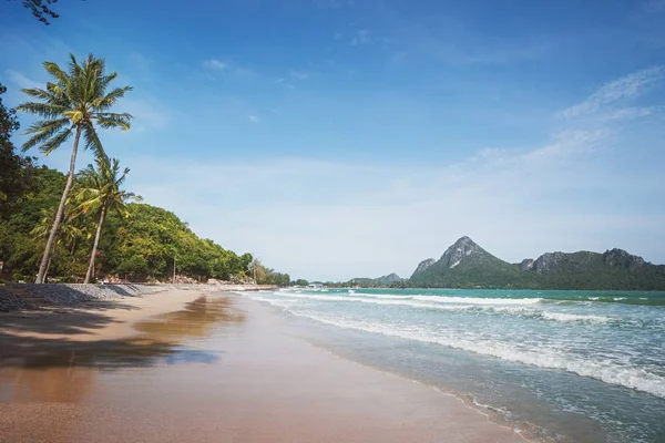 Ao Manao Beach, Tajlandia Obrazy Stockowe bez tantiem