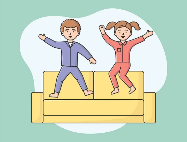 People Home Pastimes Concept (en inglés). Los personajes pasan tiempo en casa. Young Girl and Boy están teniendo una fiesta de pijamas. Saltar en pareja en el sofá por la noche. Esquema de dibujos animados Linear Flat Style. Ilustración vectorial — Vector de stock