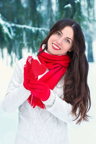 Winter Valentinstag Porträt des Mädchens — Stockfoto